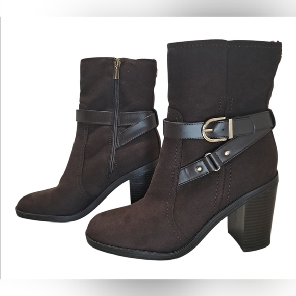 Tommy Hilfiger Owhnn 2 Boots | Women’s 10 | Brown - Picture 16 of 16